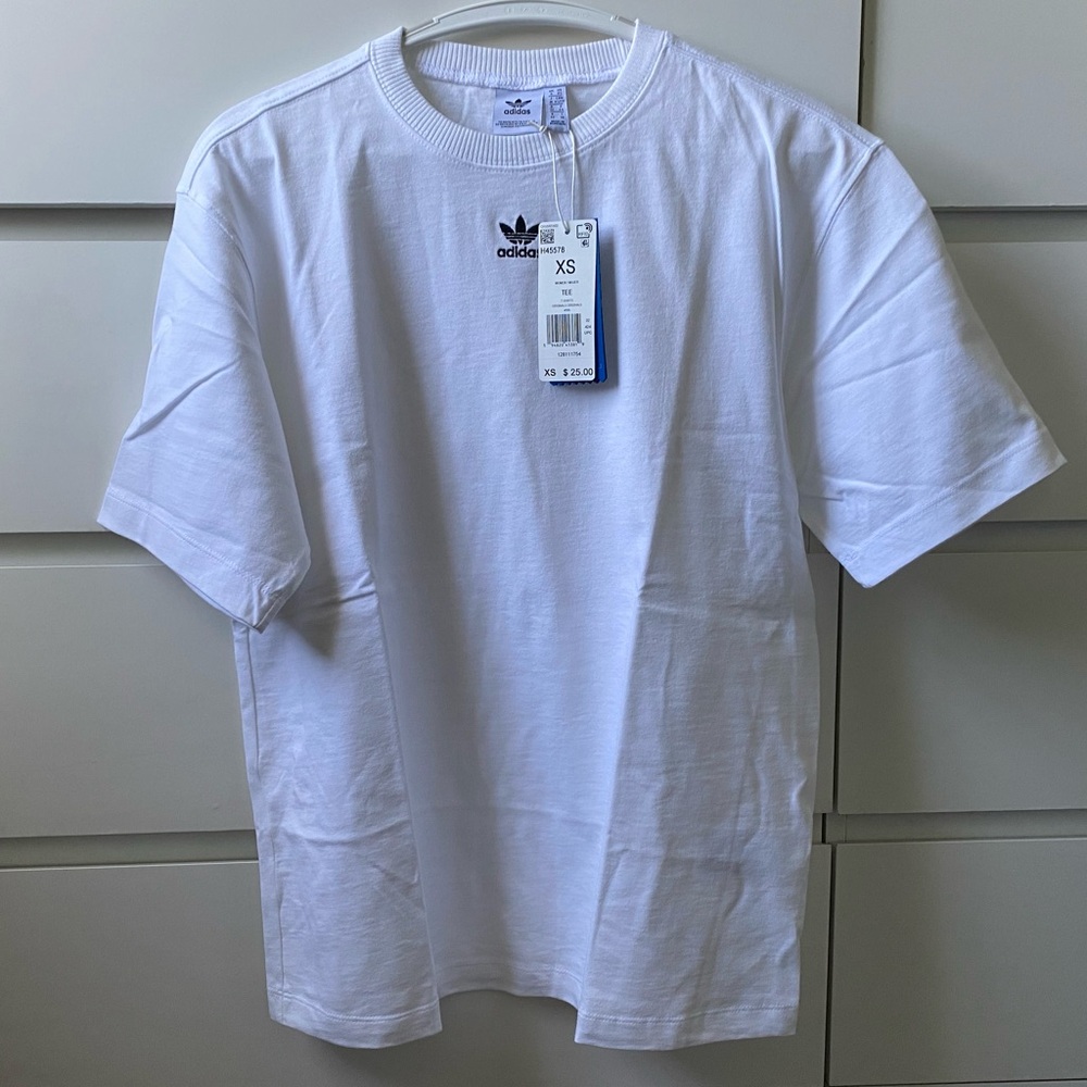 adidas originals t-shirt